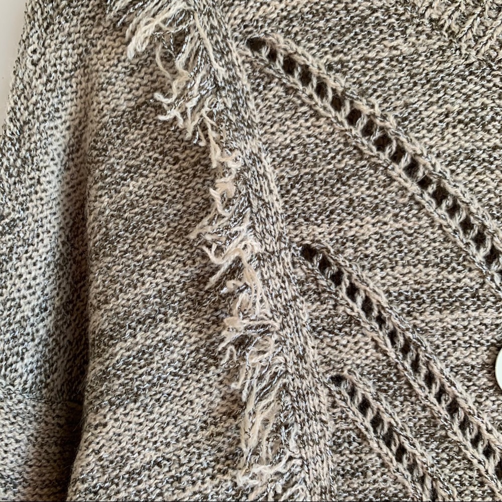NWT KNOX ROSE Fringe Boho Taupe Sweater - Picture 9 of 10